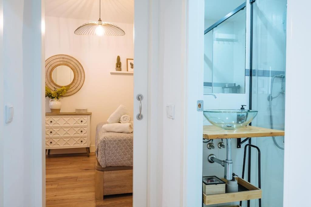 New Apartment In Traditional Building Of The XVI Century Севилья Экстерьер фото